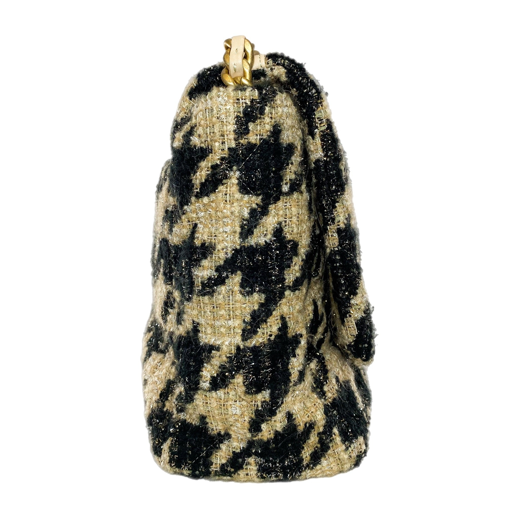 Chanel 19 Black Beige Houndstooth Tweed Maxi Flap Bag