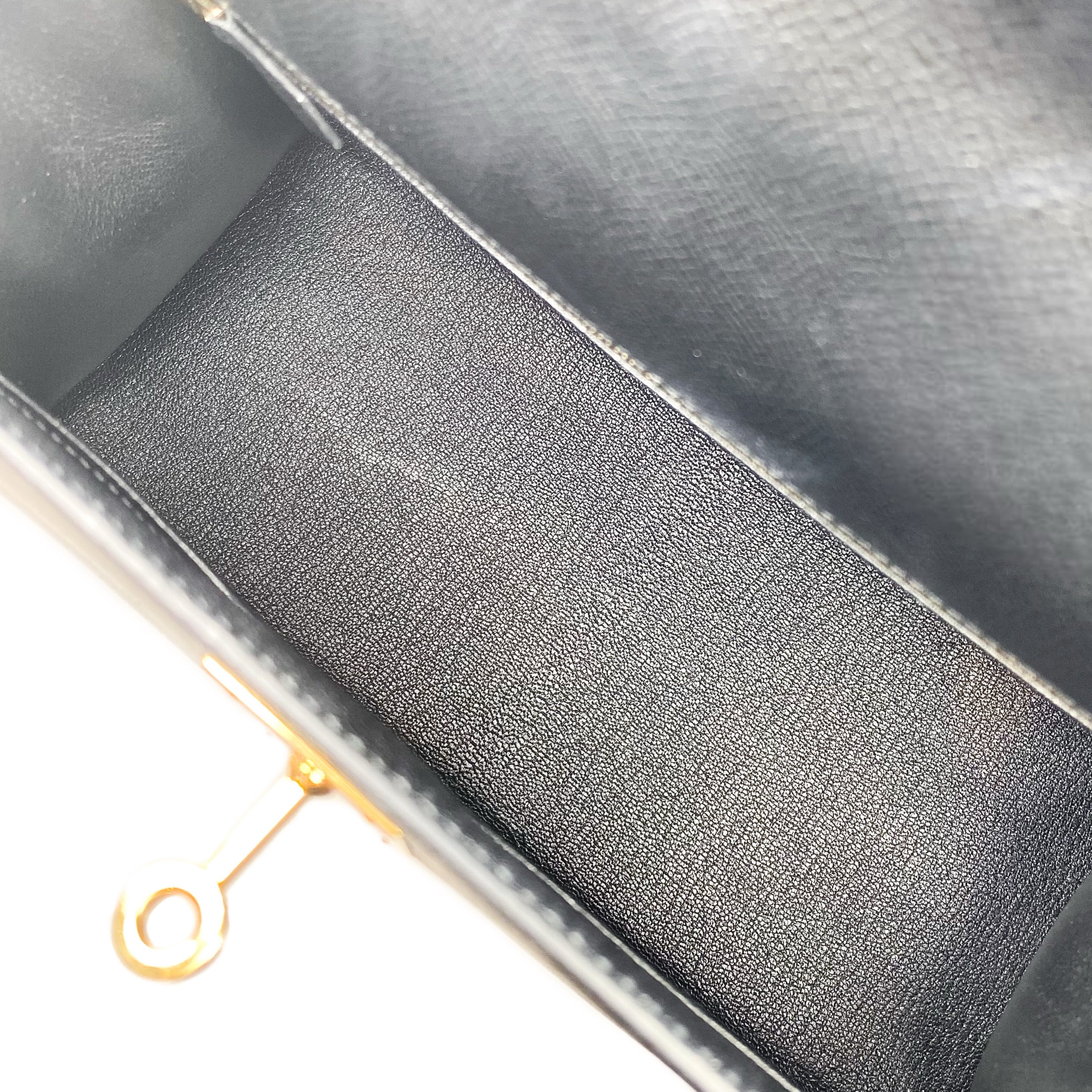 Hermes Kelly 28 Black Epsom Gold Hardware