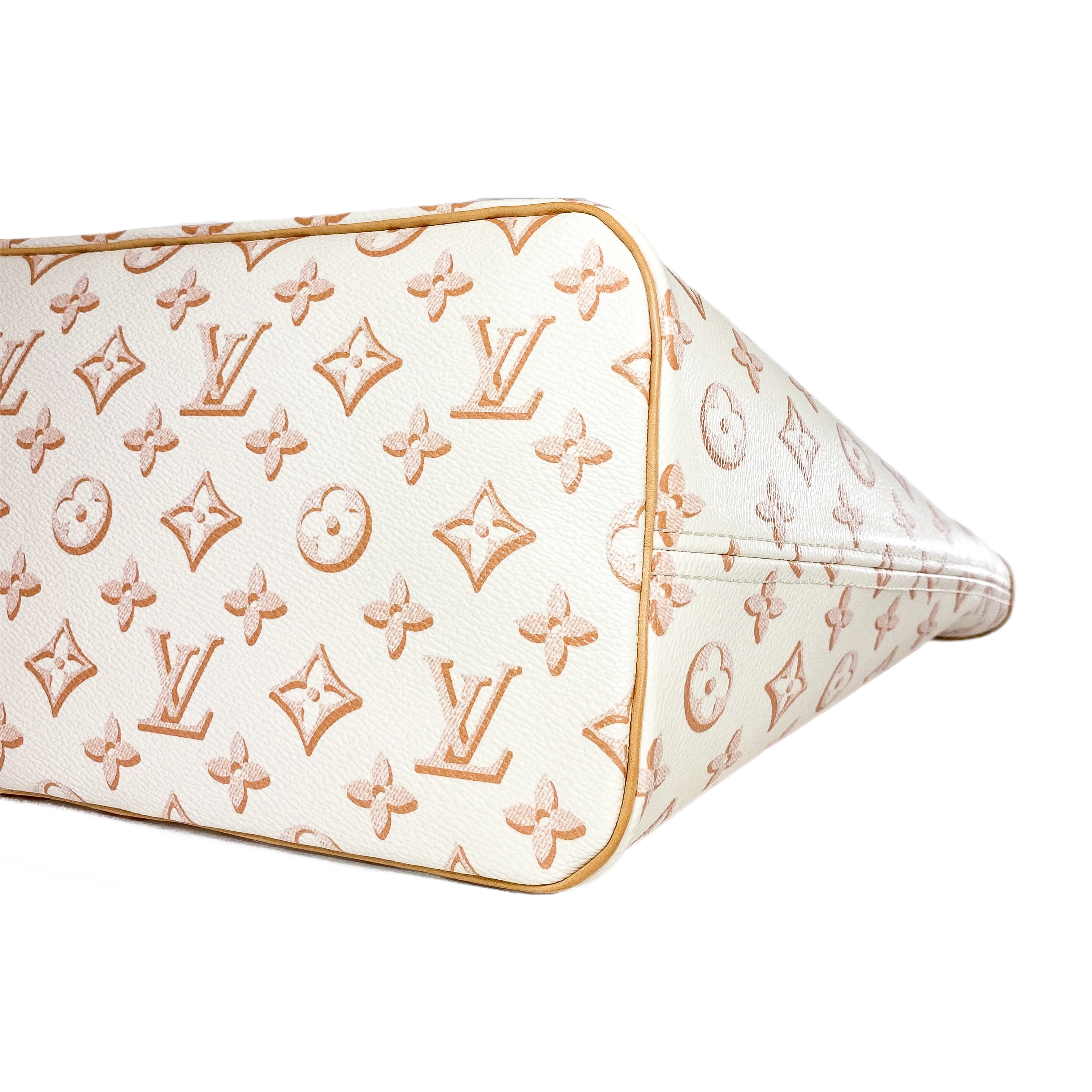 Louis Vuitton Beige Clair Fall for You Monogram Neverfull Tote