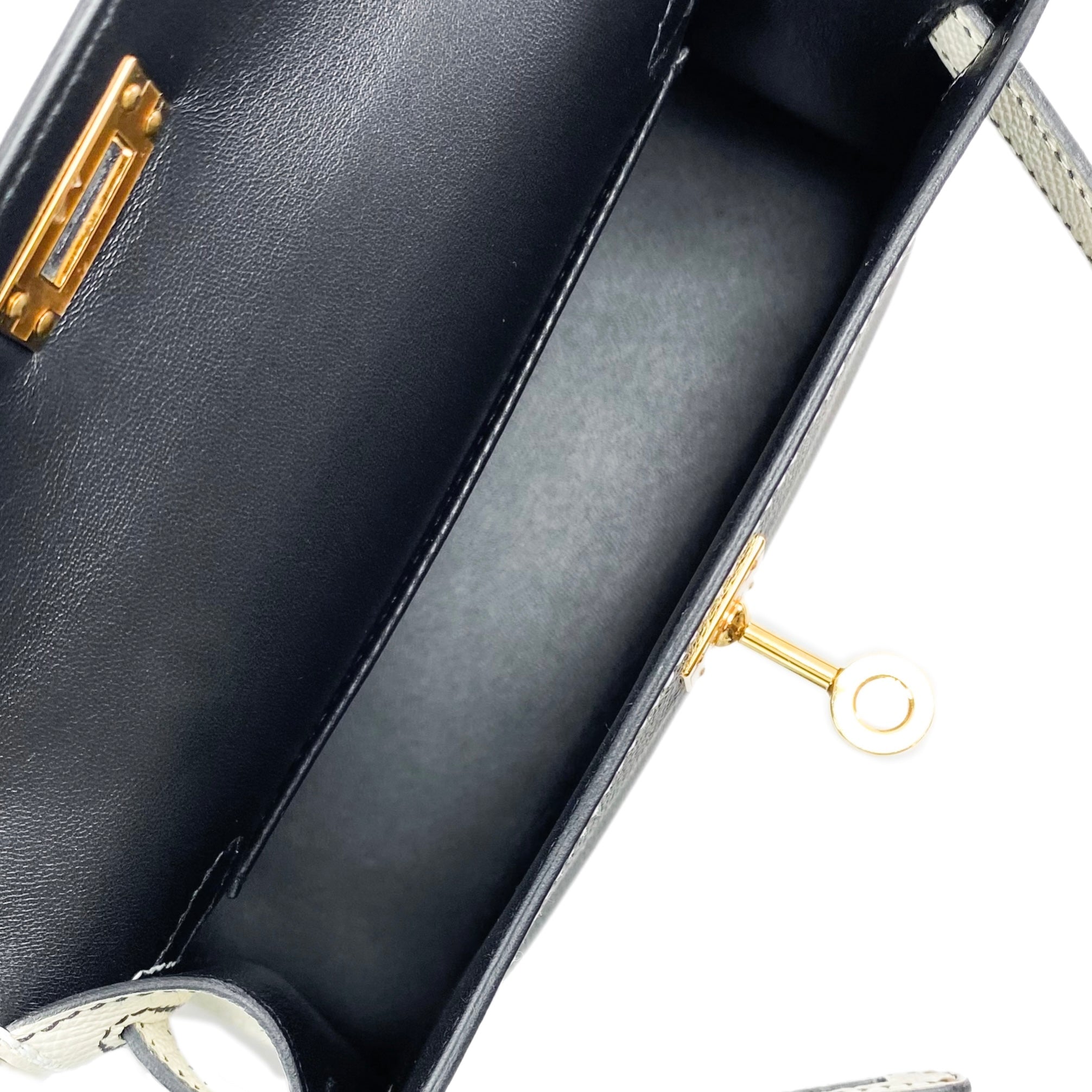 Hermes Special Order Mini Kelly 20 Noir and Craie Epsom Gold Hardware